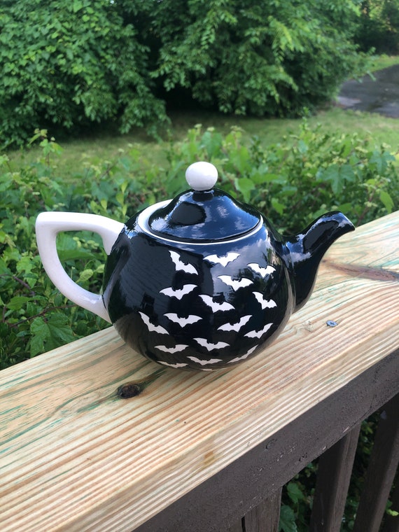 6 Piece Black Bat Tea Set Ceramic Halloween Decor Goth Pottery Bats Teacup  Teapot Tea Cup Tea Pot OOAK 