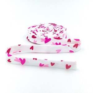 Double Fold Bias Tape 1/2&#39;&#39; Gnomes In Love Hearts White Valentines Bias Binding