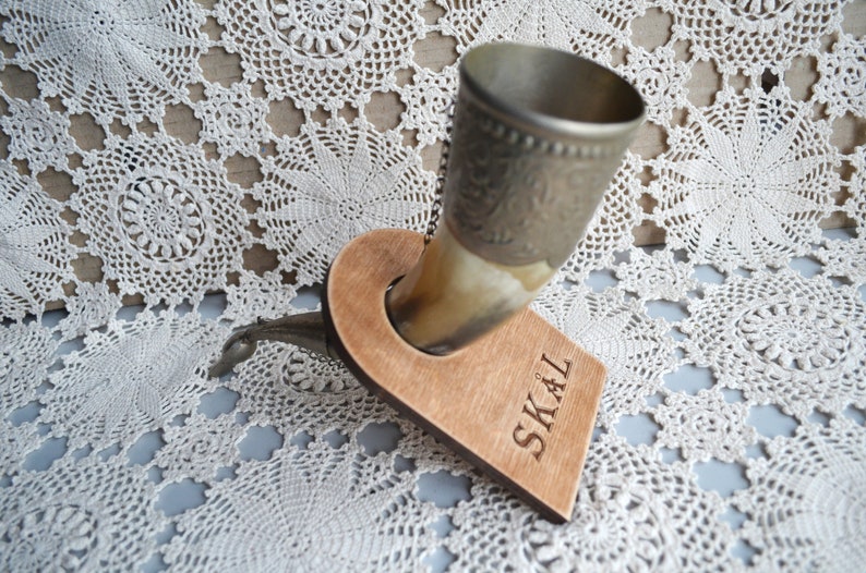 Skál Wooden viking Drinking horn stand pagan gifts nordic Etsy