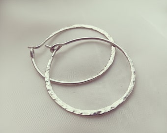 Sterling silver CRESCENT MOON hoops, hammered moon earrings, silver hoop earrings, moon hoop earrings, silver hoops, crescent moon hammered