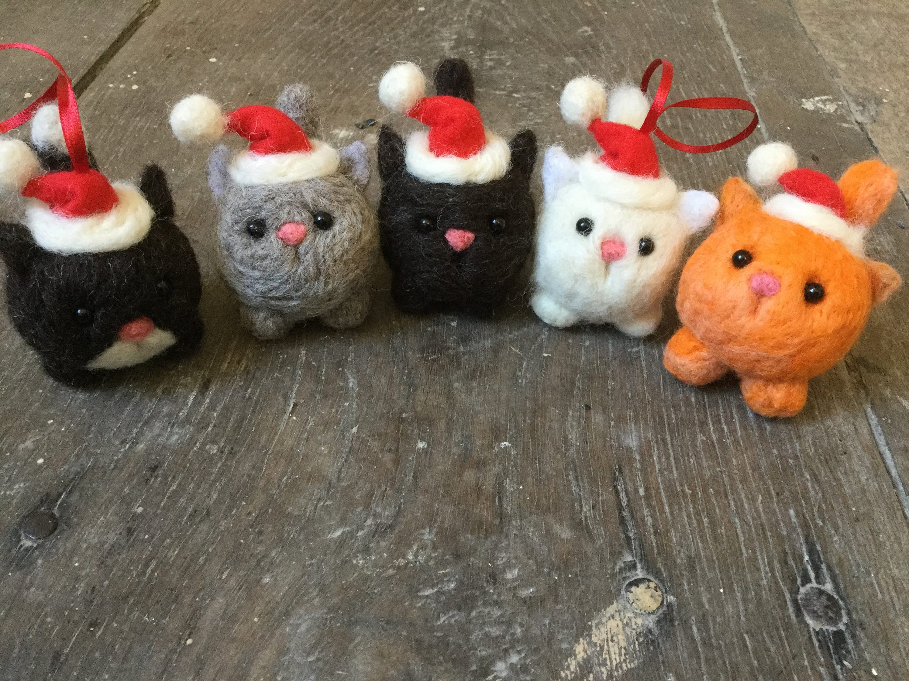 Wool Felted Ornaments Workshop