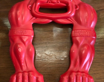 monster magnet toy