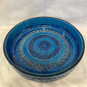 Mid Century Aldo Londi for Bitossi Bimini Blu Art Pottery Bowl