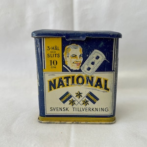 Antique Swedish Razor Tin with Great Graphics