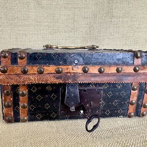 Louis Vuitton Trunk Box - Etsy