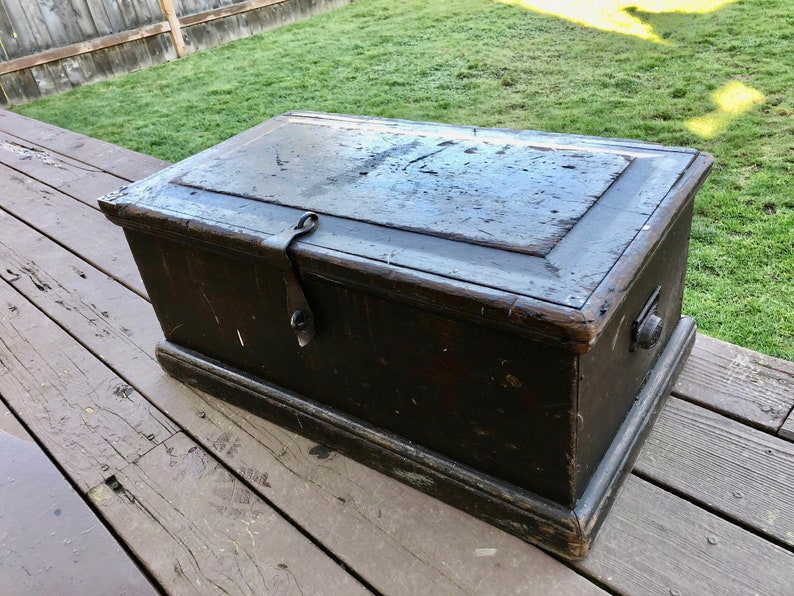 Antique Woodworkers Tool Trunk Portland Oregon Original Etsy Antique Woodworkers Tool Trunk Portland Oregon Original Etsy