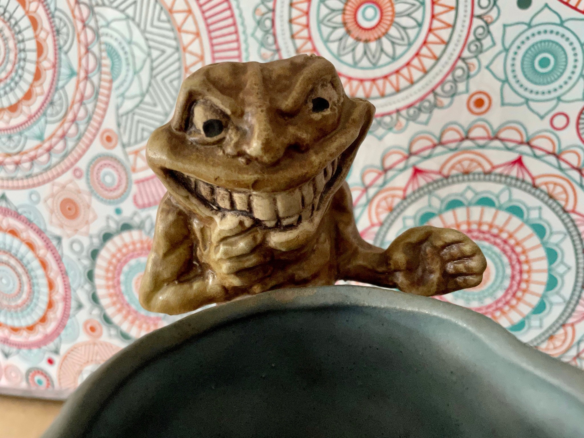 Iconic 1970's Jim Rumph Studio Pottery Peeping Tom Gremlins Vase