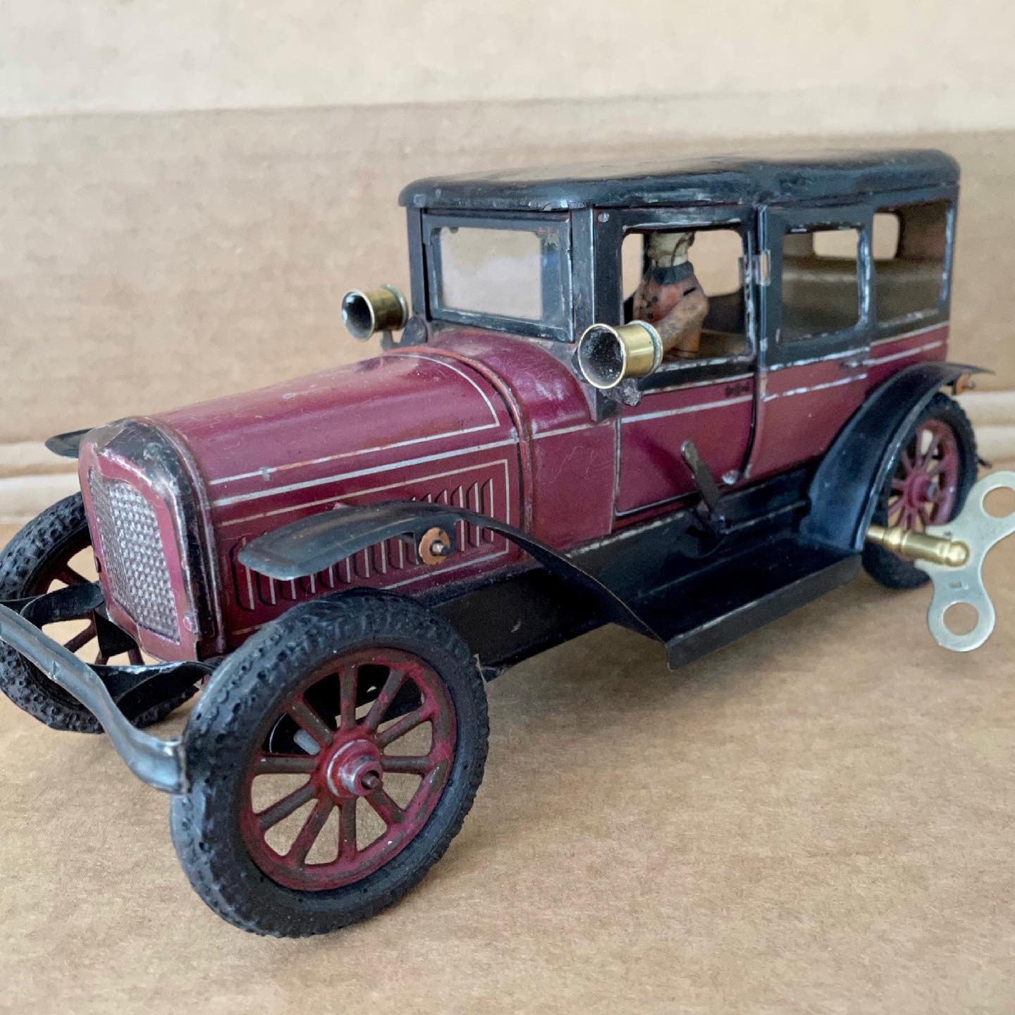 1920s German Tin Windup Limousine Sedan with Driver Forward 1920s German Tin Windup Limousine Sedan with Driver Forward