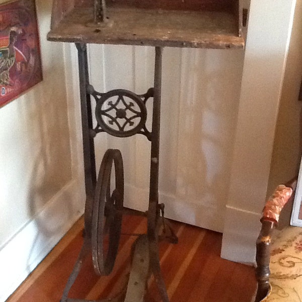 Awesome Unusual Antique Industrial Cast Iron Factory Grinder, great Base, Great Display