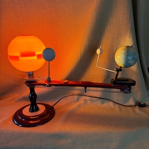 Vintage 1960's Trippensee Orrery Planetarium With Lighted Sun - Etsy