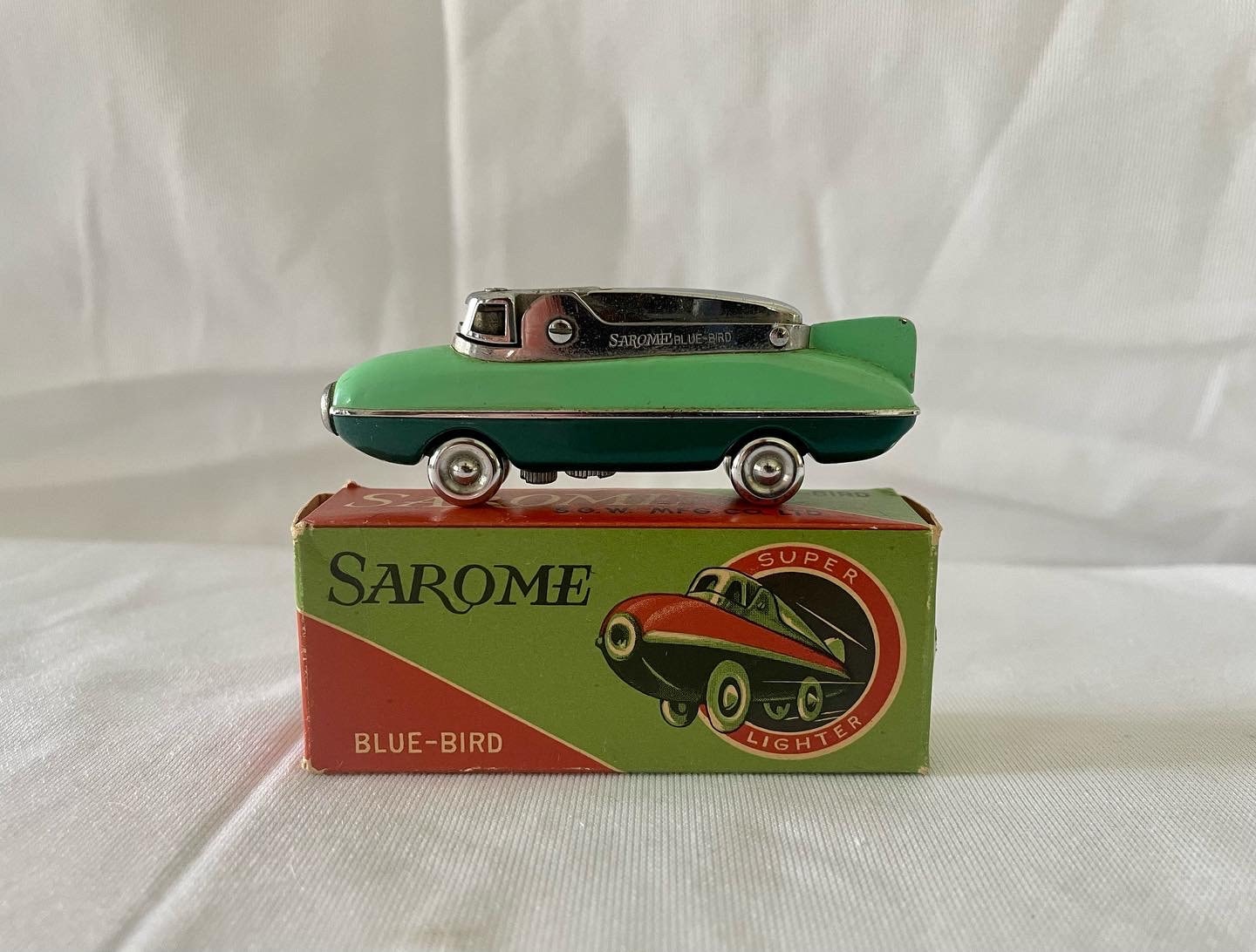 Vintage Space Âge Sarome Japan Blue Bird Racer Lighter, Original