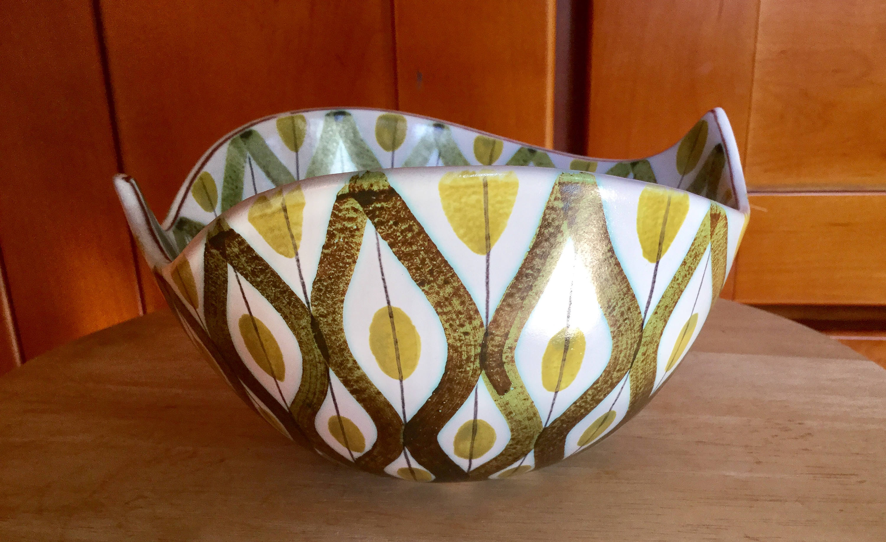 Rare Stig Lindberg Gustavsberg Faience Art Pottery Bowl, Mid