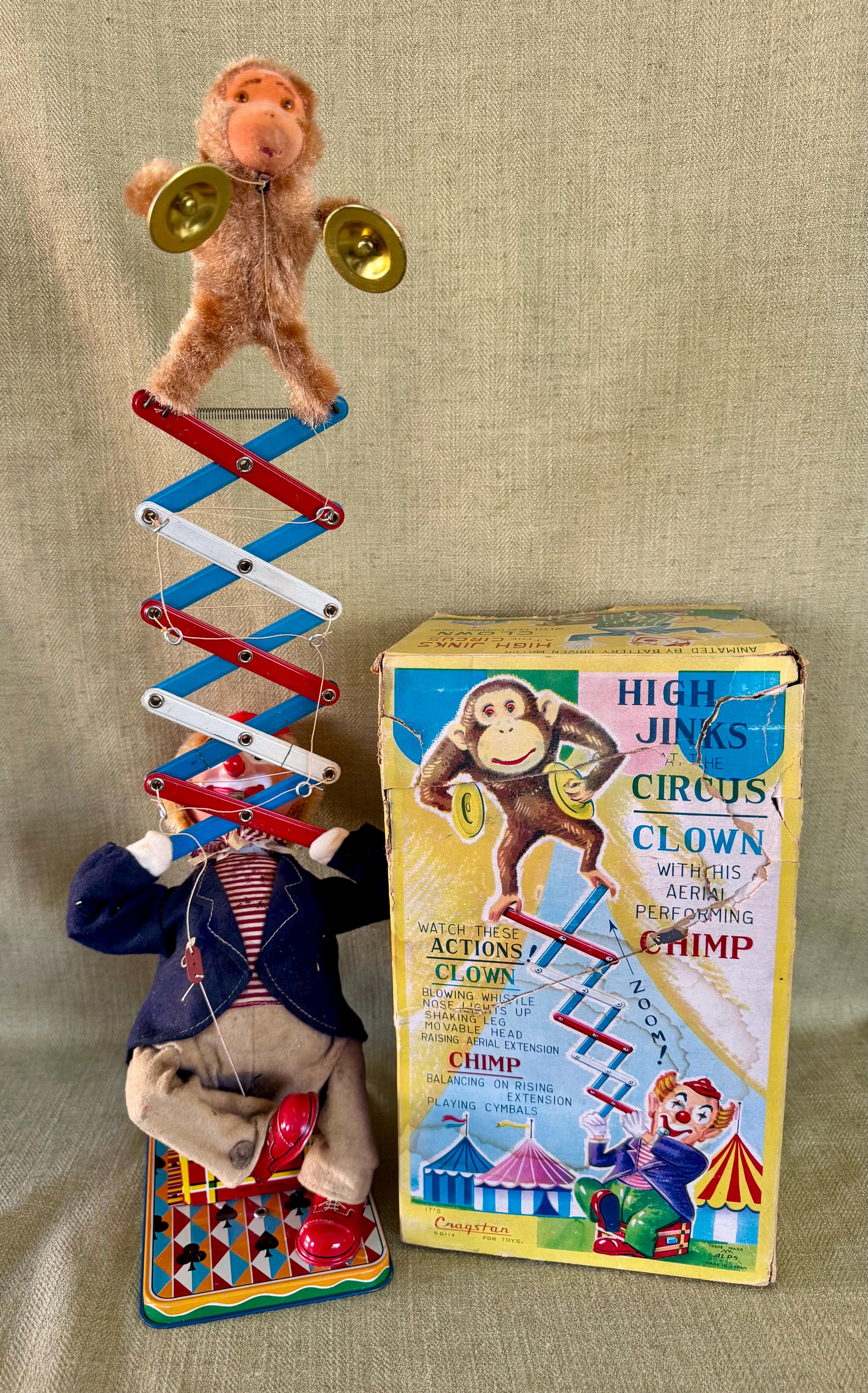 mimi the clown /シルクスクリーン Vintage Bisque Ceramic Clown Spinning Music Box, Vintage
