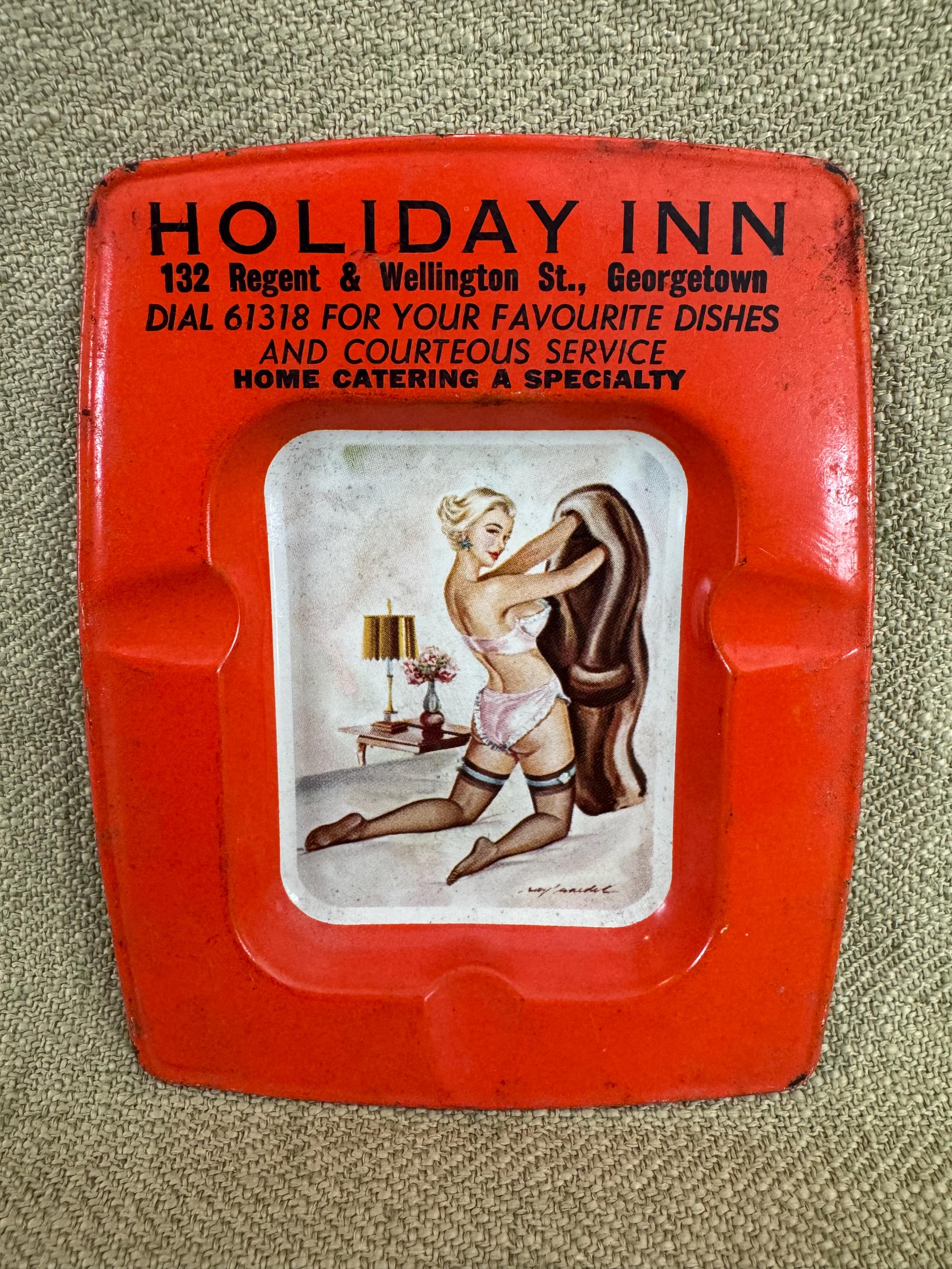 Pin up Ashtray - Etsy