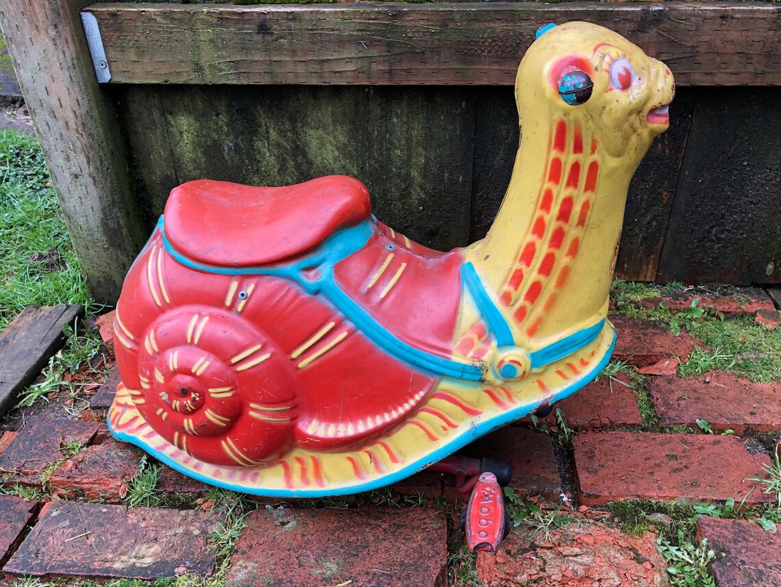 target snail ride on