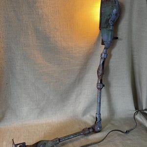 Antique Industrial Fostoria  Articulating Work Bench Lamp, Light