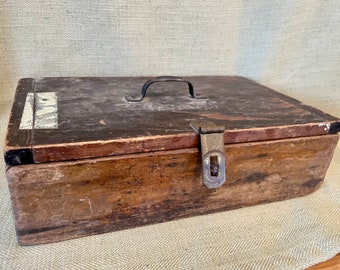 Primitive Wood Tackle or Lock Box, 1920’s