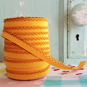 Sunflower Yellow Crochet Edge Double Fold Bias Tape  (No. 58)