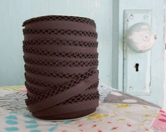 Brown Crochet Edge Double Fold Bias Tape (No. 51)