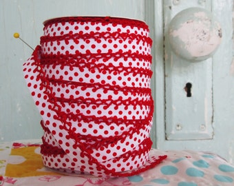 Red on White Polka Dot Crochet Bias Tape (No. 204).  Sewing Supplies.  Bias Tape by the Yard.  Red Bias Tape.  Quilt Binding Bias.