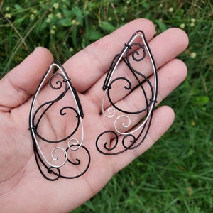 Schwarz und Silber Elfen Ohr Manschette, Cosplay, Ear Cuff, Cling Ohrring, Waldelf, Feen, Fantasy, Hochzeit, Weihnachtself