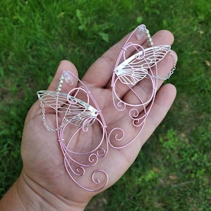 Vlindervleugels lichtroze manchet, cosplay, oormanchet, clipoorbel, houten elf, feeën, fantasiebruiloft,
