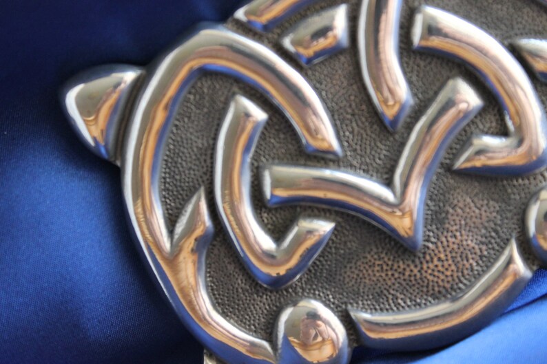 LARGE KNOT BUCKLE Polished Pewter Large Knot Belt Buckle Etsy