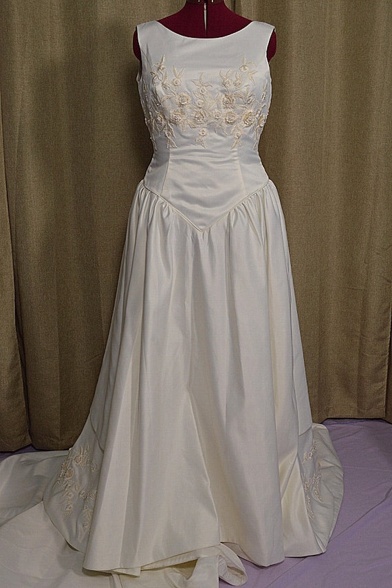 satin dress size 16