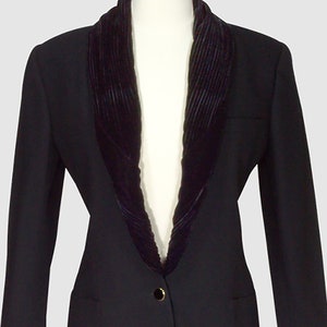 Istante by Versace Vintage 1990s Blazer Evening Jacket Black Rayon Wool Blend with Rolled Velvet Shawl Collar Made in Italy Size Small image 2