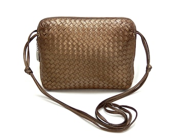 Sleek Vintage Leather 1990s Crossbody Shoulder Bag Handbag Purse Intrecciato Woven Leather Copper Brown Holt Renfrew Upscale Handbag Italy