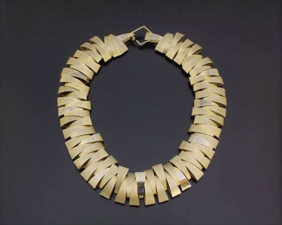 Striking Vintage 1980s Choker Necklace Gold-Tone … - image 1