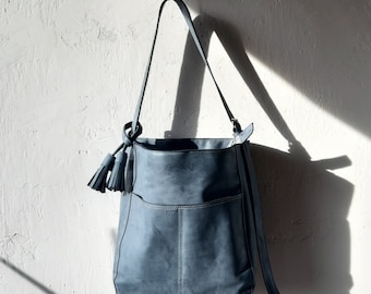 Gray classic leather bag  Italian leather, flashly leather,crossbody, shoulder bag, gift under 40, bag in the color of concrete