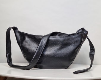 Bolso banana negro, bolso bandolera, bolso bandolera mediano suave, bolso casual, regalo para ella, street style, cinturón atado, bolso Black Croissant