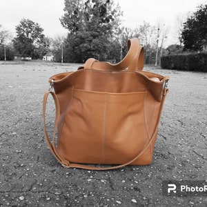 Sac en cuir camel, sac fourre-tout en cuir marron clair, cadeau du mari pour l'anniversaire, cadeau pour l'obtention du diplôme, poches, sac camel