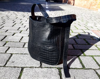 Black Croco bag, Casual  bag, black Embossed leather bag, Large shopper, crocodile bag, Women bag for work