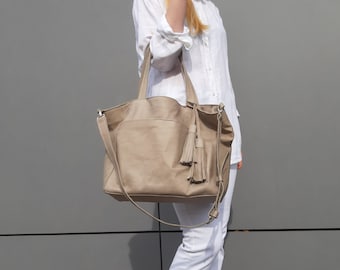 Large leather bag for women in beige  colour, beige workbag, beige leather allday bag, soft fleshy natural leather, Italian leather