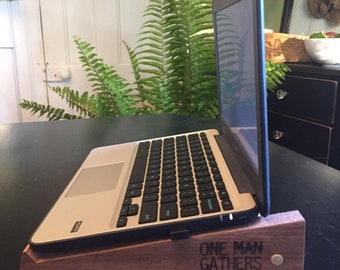 Reclaimed wooden laptop stand