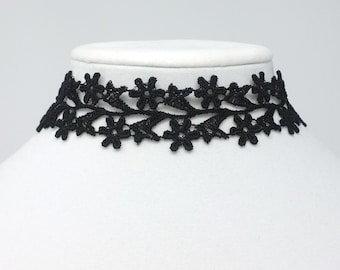 Black Flower Necklace, 1-inch Wide Lace Choker, Womens Choker Collar, Lace Choker Necklace, Delicate Black Lace Collar, Gothic Jewelry Gift