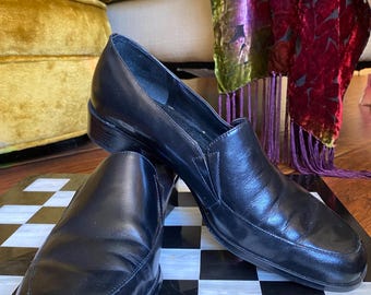COOL GIRL Vintage schwarze Leder Etienne Aigner Loafers Größe 8 1/2