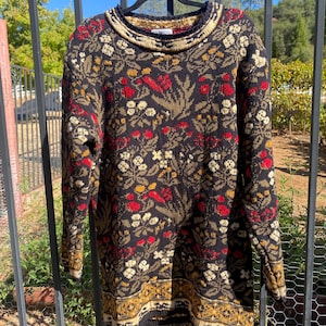 COZY UP Vintage 90s floral & foliage print long sleeve knitted sweater