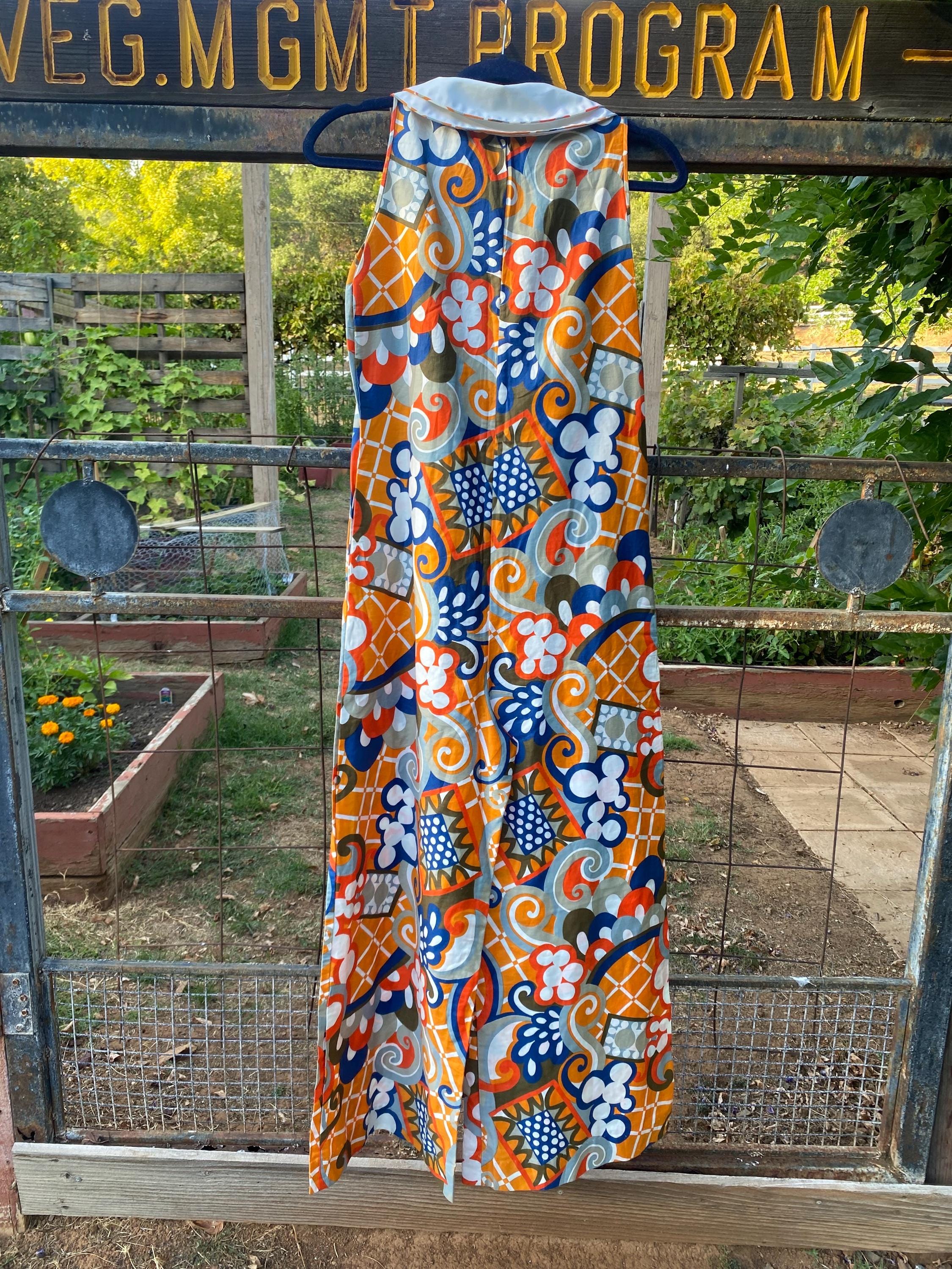 PLAYFUL GAL 1960s Vintage Psychedelic Geometric Pattern Jumpsuit  display picture 1