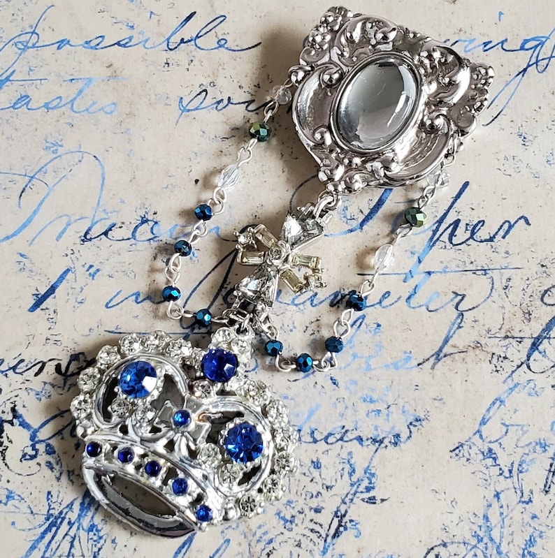 Crown Brooch Pin Designer Brooch Etsy Crown Brooch Pin Designer Brooch Etsy