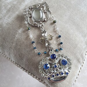 Crown Brooch Pin Designer Brooch Etsy Crown Brooch Pin Designer Brooch Etsy