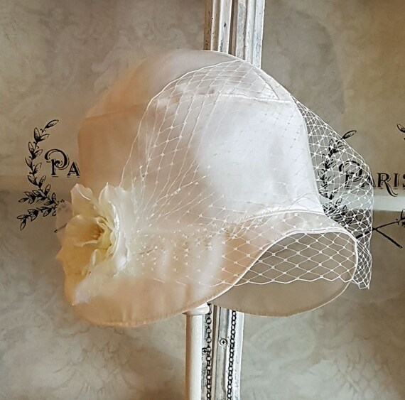 cloche style wedding hats