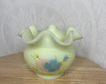 フェントンガラス ヴィンテージ サテン カスタード フリル リム 花瓶