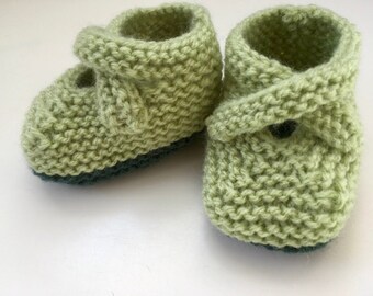 READY TO SHIP - Booties, Green Hand Knitted Baby Booties with Straps (Newborn Baby Gift) - 3 months