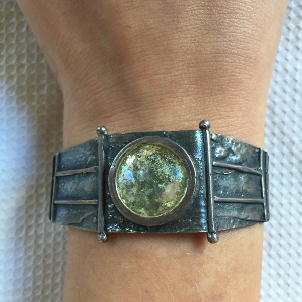 VENDITA!!! Etnici Handmade unico uno di un gentile Bracciale in argento con vetro romano centro