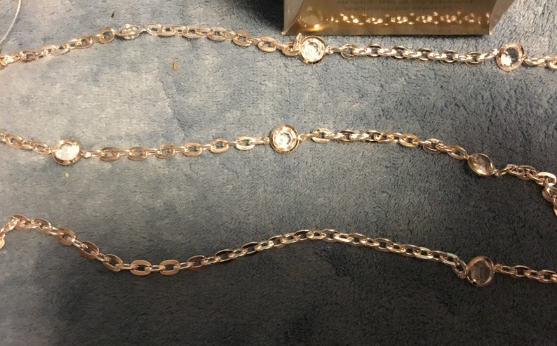 Size smallmedium Vintage Avon 1998 Silvertone link convertible belt necklace