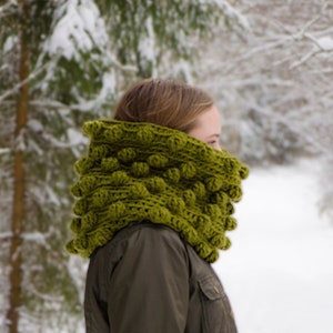 Chunky crochet puff stitch pattern Tube scarf, knitted bubble wrap scarf, neck warmer cowl, knitted infinity scarf, olive green winter scarf