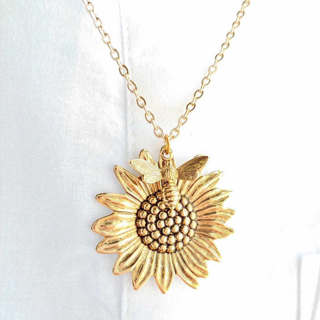 Sunflower & Bee Necklace, 24k Gold, Summer Sunshine, Woodland Summer Wedding, Boho Rustic